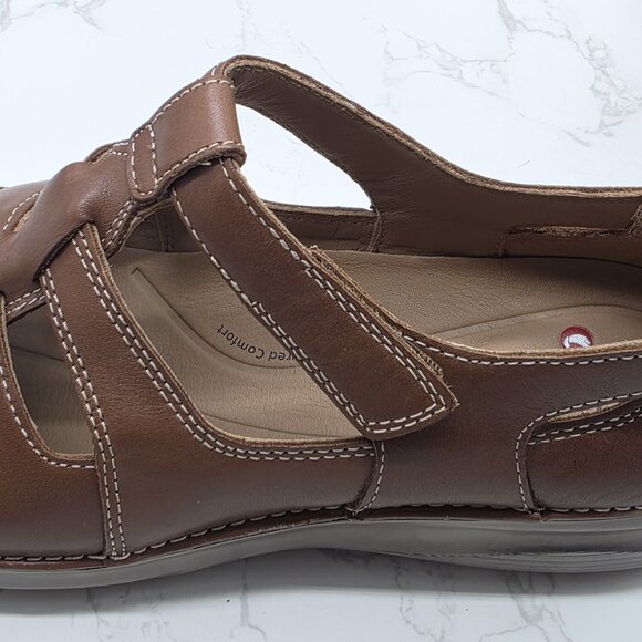 Clarks Appley Strap Shoes Womens 9 M Tan Leather Closed Sandal Sneaker Comfort - Picture 5 of 13
